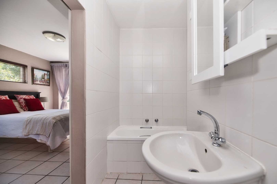 7 Bedroom Property for Sale in Hermanus Heights Western Cape